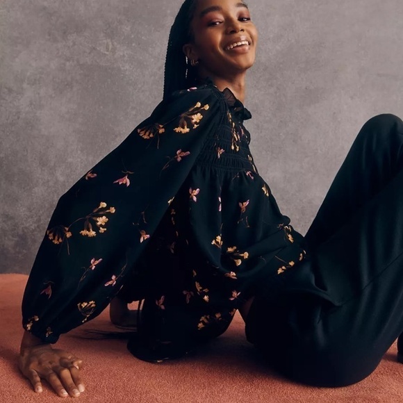 Madewell Georgette Ruffle-Collar Smocked Top in Falling Freesias NWT size XXS - Picture 5 of 8